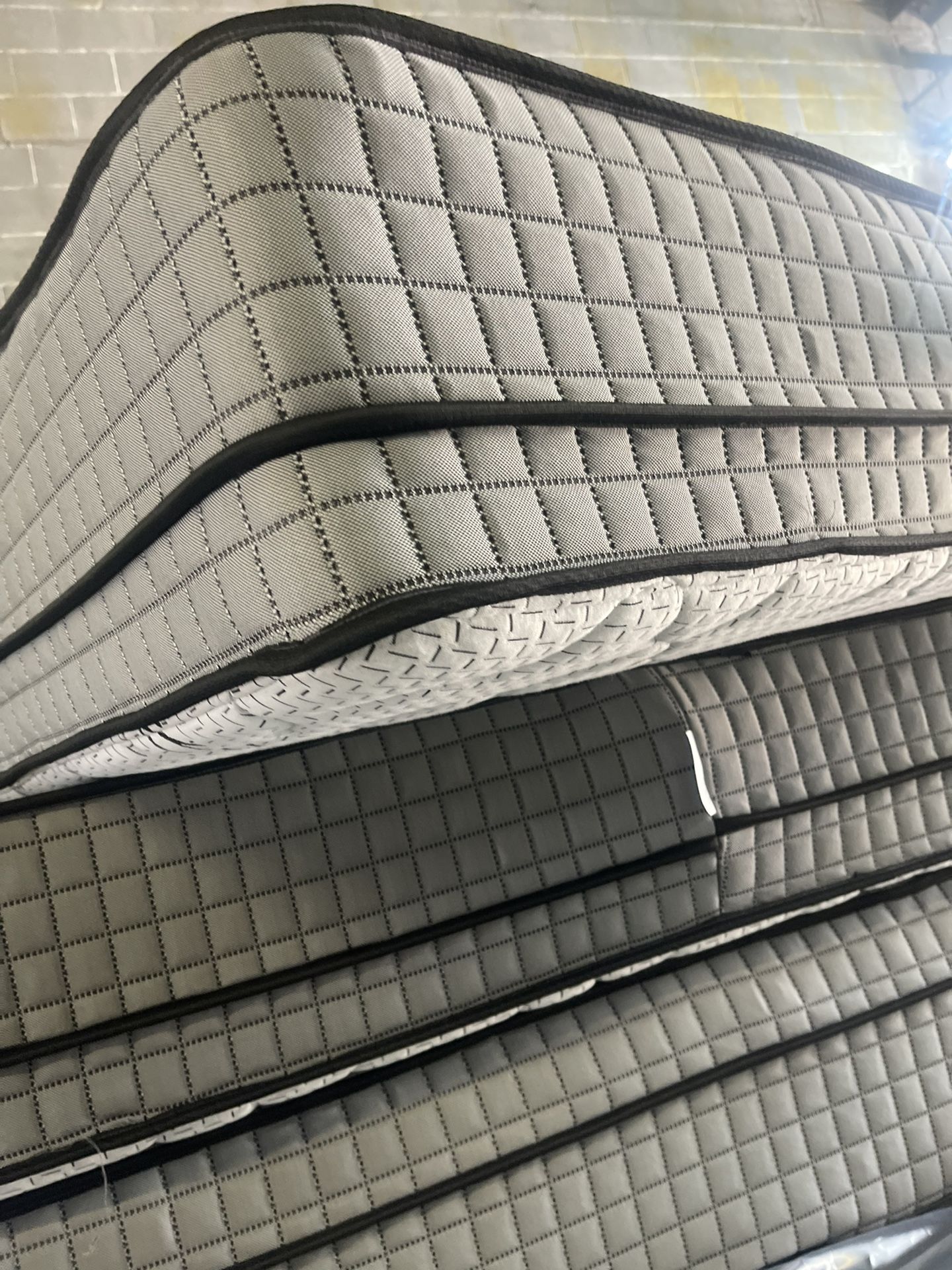 New Queen Matress For $300,New Products : American Fashion Style Bags On Sale
