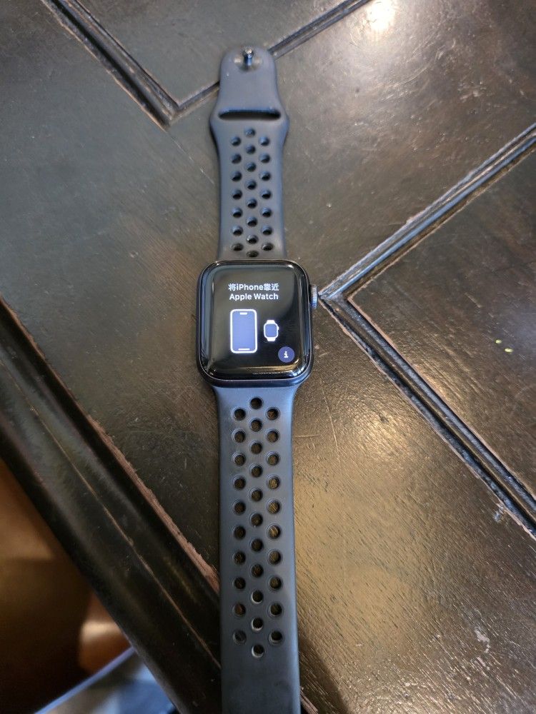 Apple Watch SE