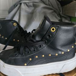Shoes puma size 5