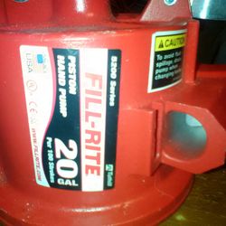 Feel right 20 gallon per 100 strokes manual pump