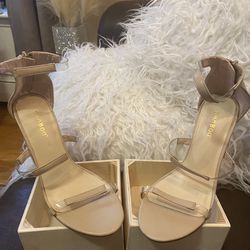 Bamboo  Sandals With Clear Heel