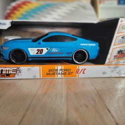 Remote Controlled 2015 Ford Mustang GT 