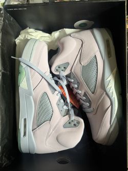 TRIED ON JORDAN 5 EASTER SIZE 10.5