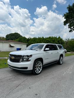 2017 Chevrolet Suburban