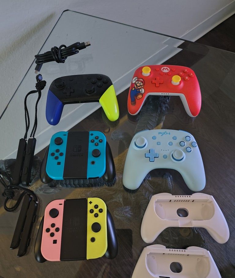 Nintendo Switch CONTROLLERS