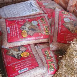 Dry Bedding Pellets