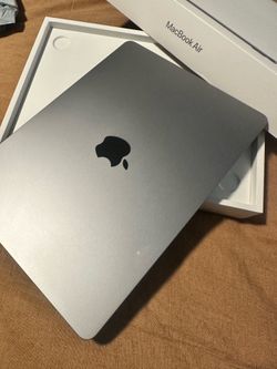 MacBook Air 13 M3 chip