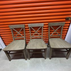 DINING CHAIRS 