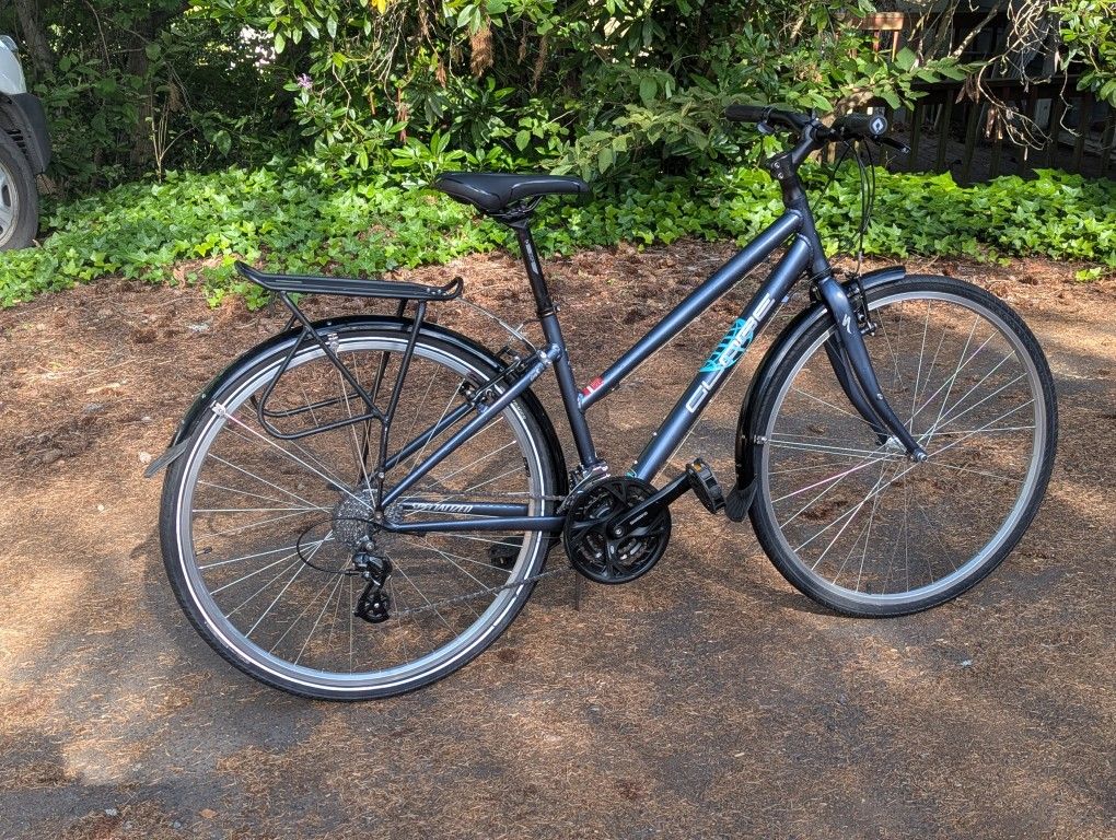 Specialized Globe 45cm (17.5in) Medium Size Step Through Ladies Hybrid Bicycle