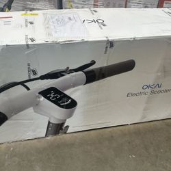 Okai Ceetle Pro electric scooter with foldable seat 35 mile range 15.5mph 