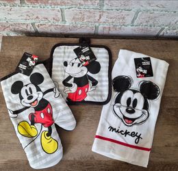 Mickey Mouse Kitchen set