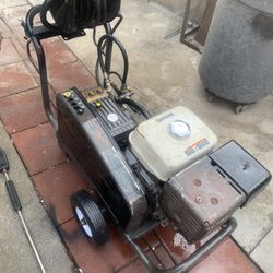 Industrial pressure washer