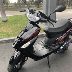 Moped Scooter New!!