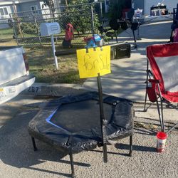 Trampoline 