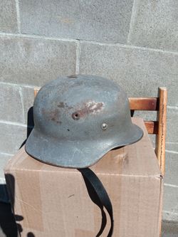 WW2 German Helmet,with liner, real
