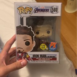 Iron Man #580 GITD Funko Pop W/ Protector