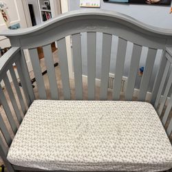 Free Convertible Infant-Toddler Bed