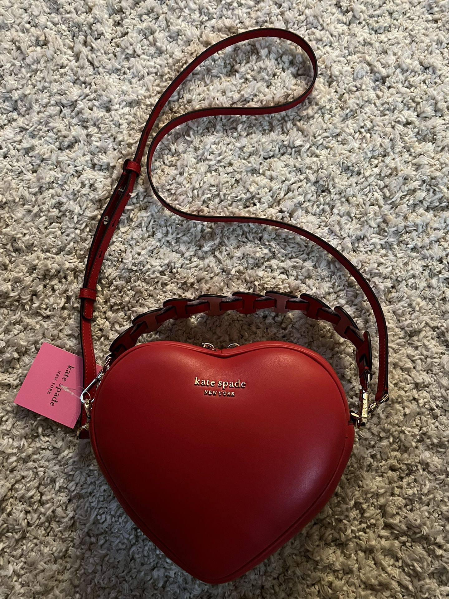 Kate Spade Heartbreaker 3d Heart Cross Body Bag in Red