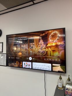 55” Smart TV – Excellent Condition