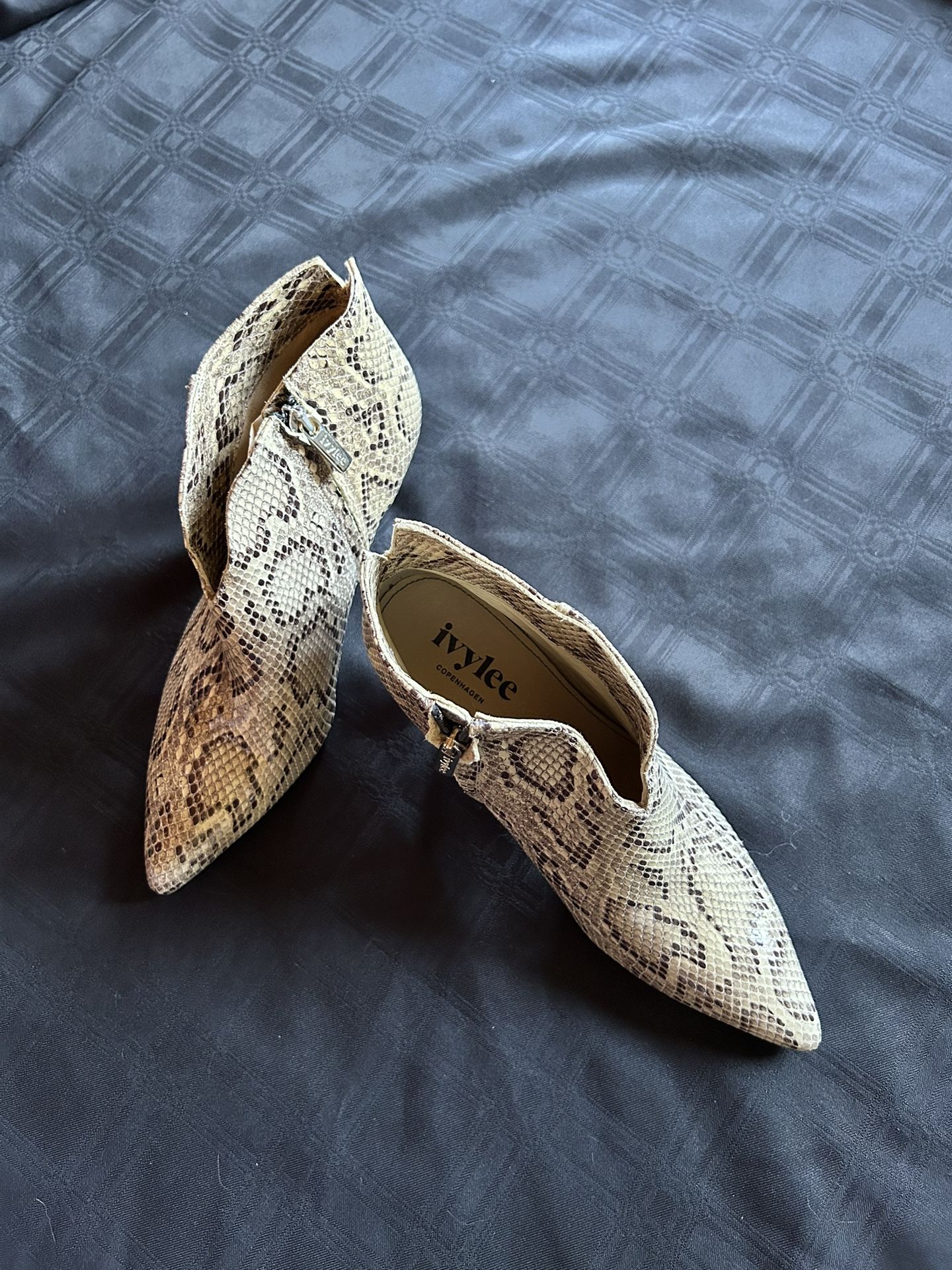 Ivy Lee Boots