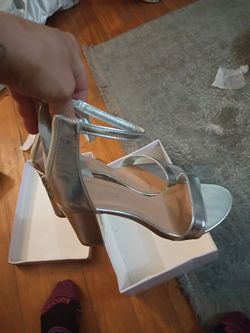 Brand new size 7.5 mad rag heels