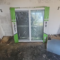 48x48 Vinyl Sliding Window With Screen Brand New $150 