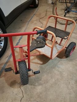 Three Wheeler Pedal Car transport