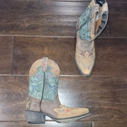 Dan Post Kid's Size 2.5 Leather Cowboy Boots Western Excellent Condition PRICE Is Firm Cash Only 