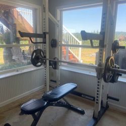 Fitness Gear Pro Half Rack With Weight Bench, Bar And Weights.