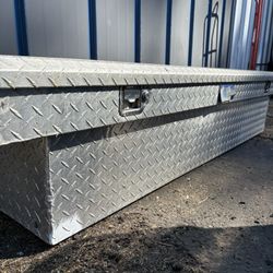 Tool Box ( TRUCK MOUNT)  17x61 Dimensions 17wide-61long 