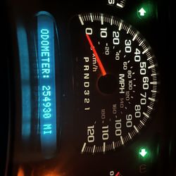 99-06/07 Chevy GMC Cluster Speedometer Odometer