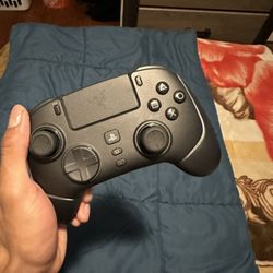 Razer wolverine v2 ps5 controller 