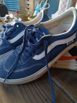 Men's vans size 9