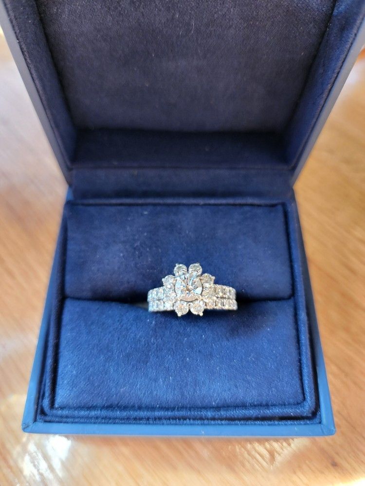 Round Brilliant 2.55 ctw VS2 Clarity, I Color Diamond Platinum Wedding - $3,000 (Seattle)