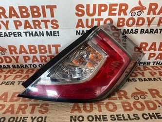 2017 Civic Hatchback Outer Tail Light Passenger OEM 💥 2021