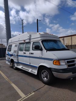1999 Dodge Ram Van