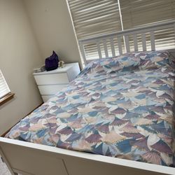 White Queen Size Bed With Header & Footer As Per Picture 