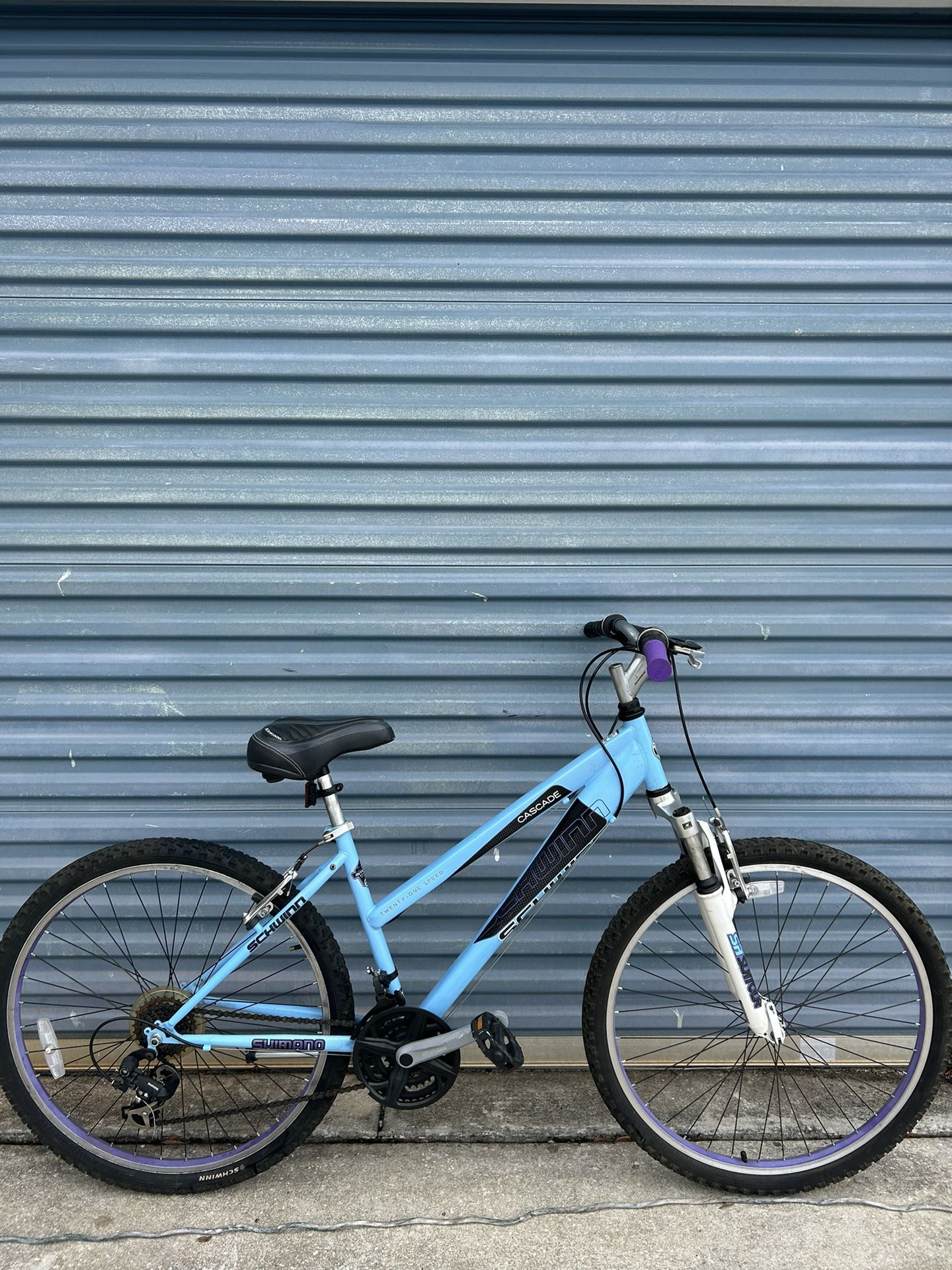 Schwinn Women's Mountain Bike for Sale in Oviedo, FL OfferUp