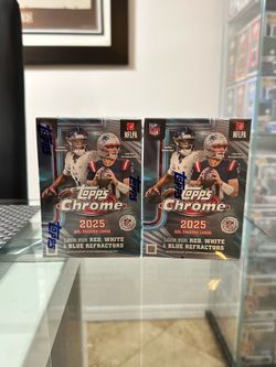 Topps Chrome Football 2025