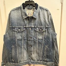 Levi's Made & Crafted Denim Jacket For Sale 