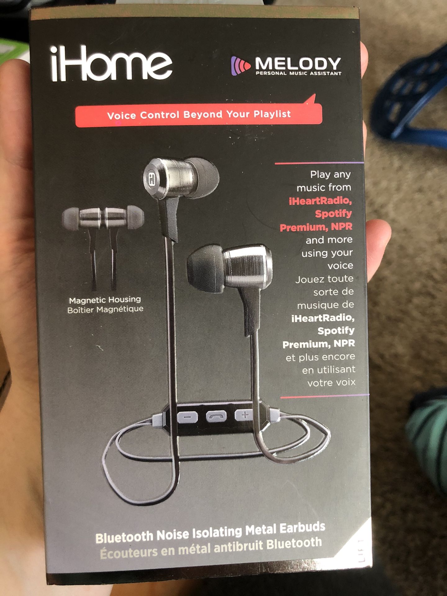Bluetooth noise isolating metal earbuds