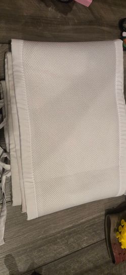 Breathable Mesh Crib Bumper White
