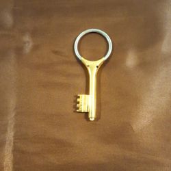 VINTAGE Gucci "KEY"  Keyring         **MADE IN ITALY!!!**
