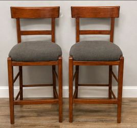 Wood barstools