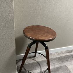 Wood 🪵 Stool
