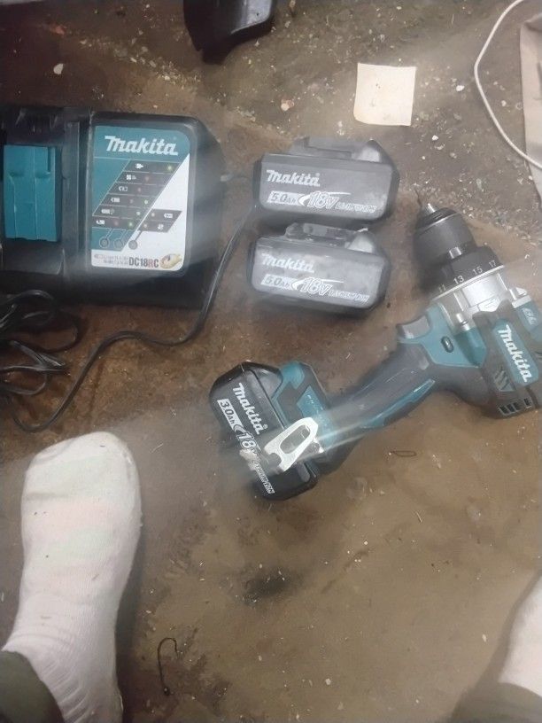 Makita 18v Brushless Drill
