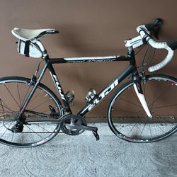 2011 fuji cheap roubaix 1.0