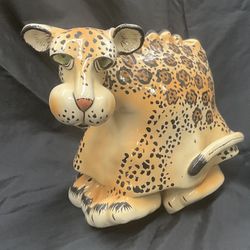 Lynda Corneille Swank Cheetah Porcelain Figurine