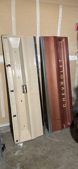 C10 GMC Chevrolet Tail Gates 