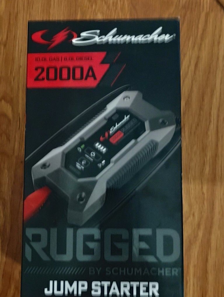 RUGGED HIGH PERFORMANCE LITHIUM TECHNOLOGY JUMP STARTER